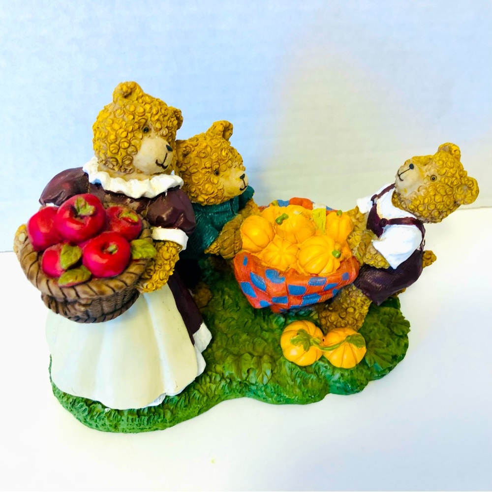 Oxford Elite Teddy Family Pumpkin/Apple Harvest Figurine* Halloween Fall Harvest